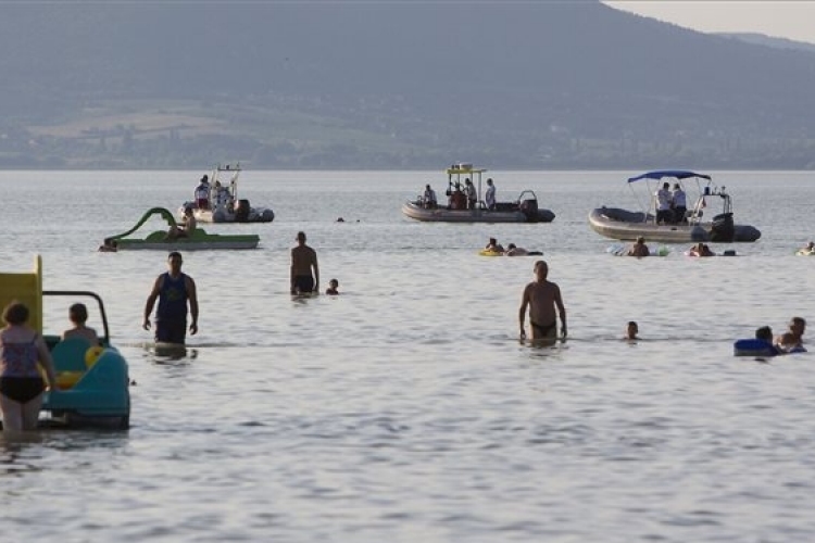 Balaton-átúszás - Túl az egymillió kilométeren