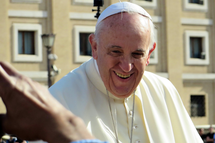 Hivatalos: Április végén Magyarországra látogat Ferenc pápa