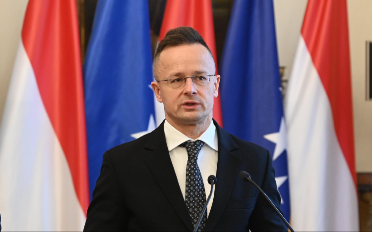 Szijjártó Péter: Brüsszel foghatja a fejét, miközben az amerikaiak és a kínaiak megállapodtak egymással
