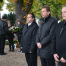 Megemlékezés a Mosoni temetőben (Fotó: Nagy Mária)