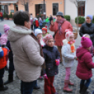 Karácsonyfát díszítettek az óvodások (Fotó: Nagy Mária)