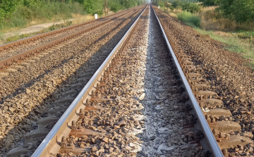 MÁV: jelentősen csökkent idén a vasúti átjárókban történt balesetek és a halálos áldozatok száma