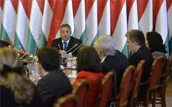 Orbán: ezentúl is megőrizzük a nyugdíjak értékét