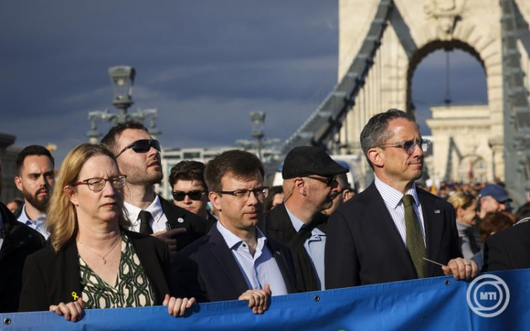 Megtartották az Élet menetét Budapesten