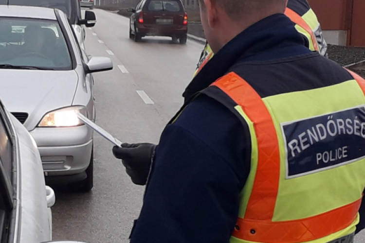 A kerékpárosokat és motorosokat fogja ellenőrizni a rendőrség
