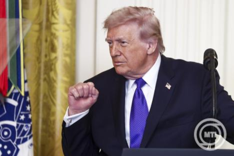 Iráni konfliktus - Donald Trump részt akar venni Irán következő vezetőjének kiválasztásában