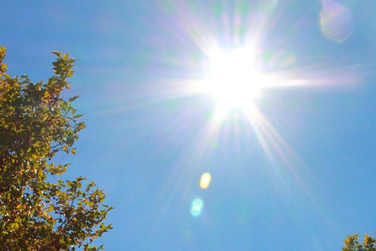 Folytatódik a meleg, napsütéses idő az ünnepi hétvégén is