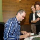 Író-olvasó találkozó Csitáry-Hock Tamással, a Zöld Kobold Sörözőben (fotó: Horváth Attila)