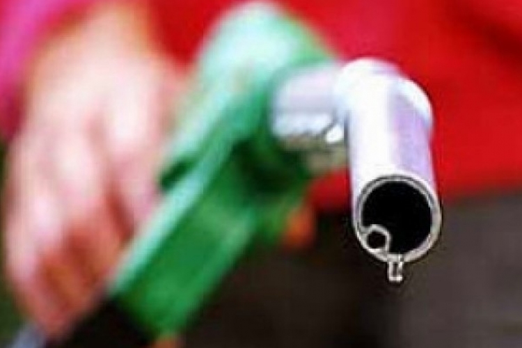 December 18-án csökken az üzemanyagok ára