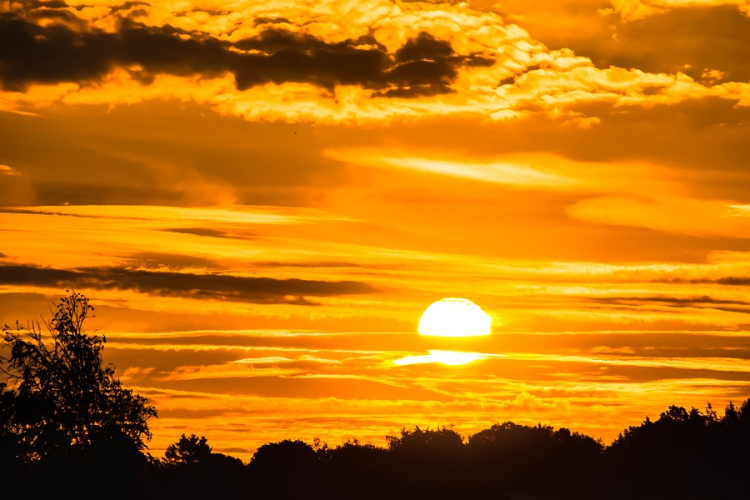 Folytatódik a meleg, de változékony időjárás