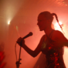 Anna And The Barbies -A Faházban