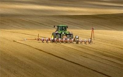 Felső korlát jöhet a földbérleti díjakban