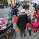 Karácsonyfát díszítettek az óvodások (Fotó: Nagy Mária)