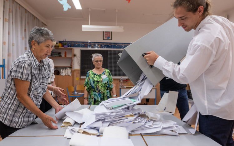 Elrendelte a Kúria a főpolgármester-választás szavazatainak újraszámlálását
