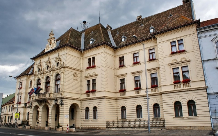 Változik a Polgármesteri Hivatal nyitvatartása