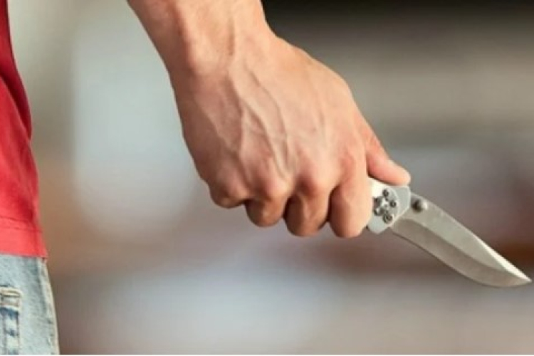 Késsel támadt osztálytársára egy középiskolás Budapesten