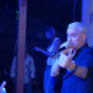 KOZMIX A HÁZBAN A FAHÁZBAN