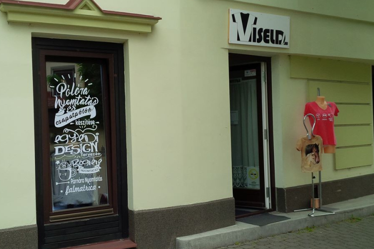 3D pólók a Viseld.hu-tól – Új címen Mosonmagyaróváron