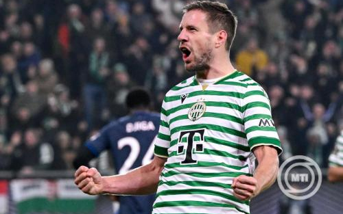 Varga Barnabás vasárnap megérkezett az AEK Athénhoz