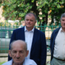 Faültetés az Idősök otthonában