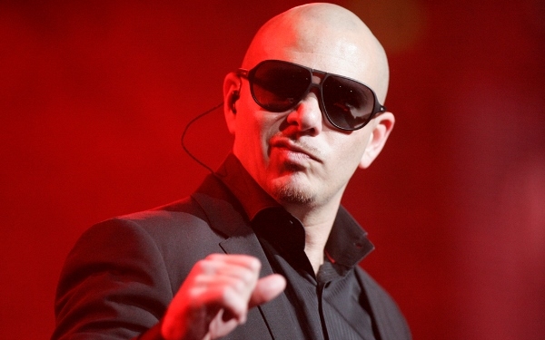 Saját rádiócsatornát indít Pitbull