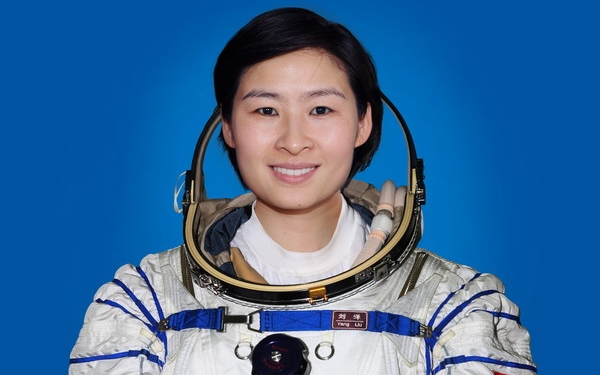 Gyermeke született Kína első űrhajósnőjének