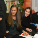 A Veszprém Barabás Duna Takarék KC kézilabda csapat a Gyerekek Átmeneti Otthonában (Fotó: Nagy Mária)