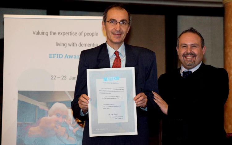 Nemzetközi díjat nyert egy magyar Alzheimer-projekt