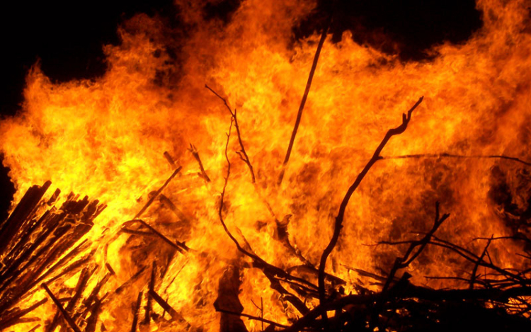 Több mint 55 esetben riasztották a tűzoltókat eddig szabadtéri tüzekhez