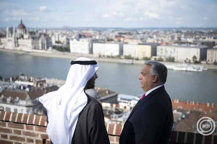 Orbán Viktor hivatalos látogatás keretében fogadta az Egyesült Arab Emírségek elnökét