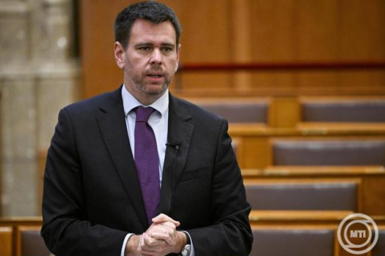 Felmentette a MÁV igazgatósági elnökét Vitézy Dávid