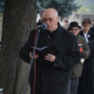 Megemlékezés a Mosoni temetőben (Fotó: Nagy Mária)