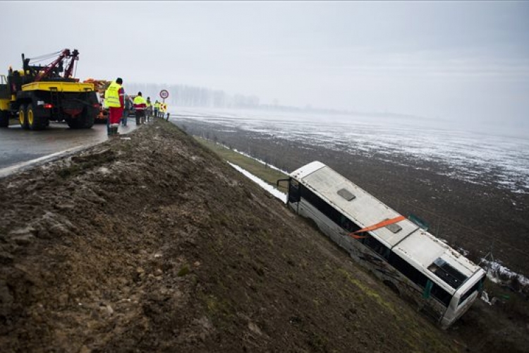 Buszbaleset - Székelyföldi kirándulásra indultak az utasok