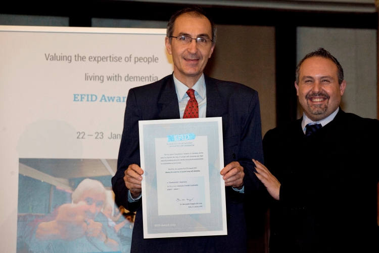 Nemzetközi díjat nyert egy magyar Alzheimer-projekt
