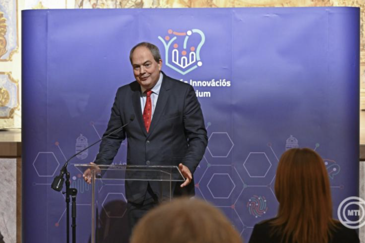 Hankó Balázs: 11 klasszikus zenei szervezettel kötött megállapodást a kormány