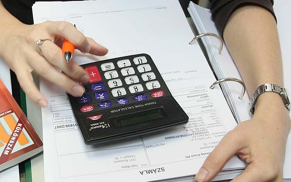 Határidőre figyelmeztet a NAV